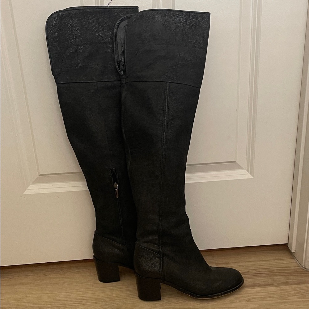 Black Knee-High Women's Boots
